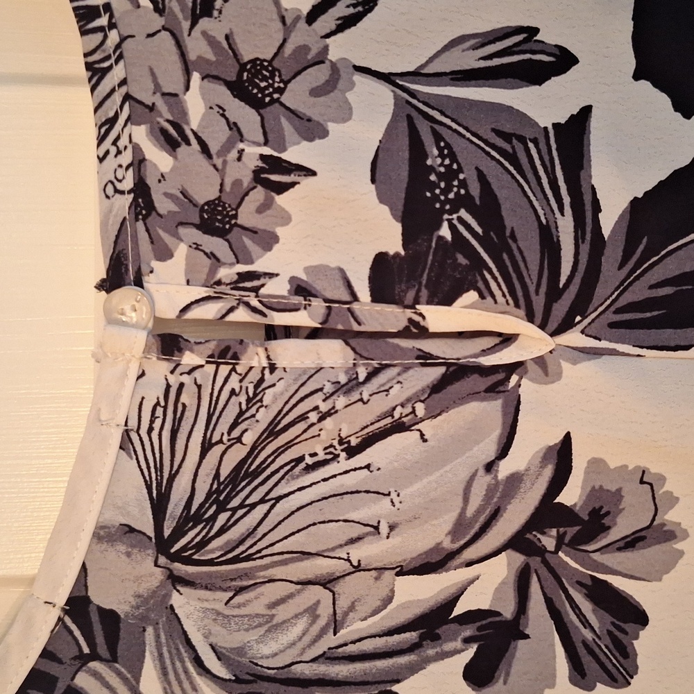 Blouse - Picture 4 of 5